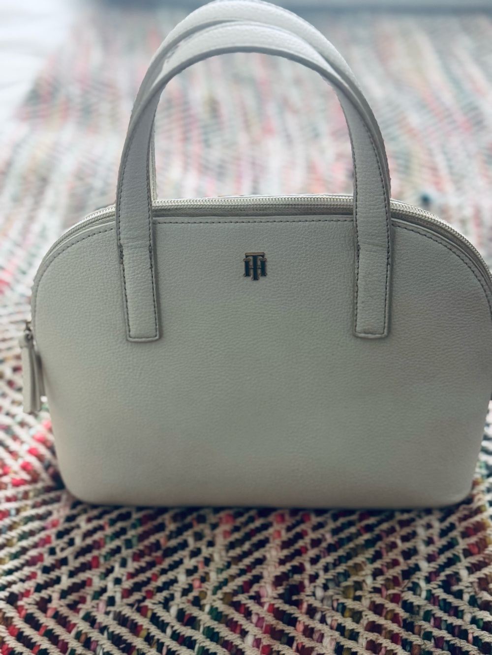 Tommy Hilfiger White Pebbled Leather Dome Satchel Crossbody Bag Gold TH